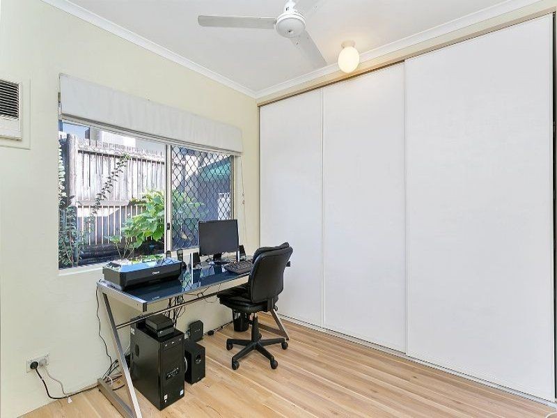 6 Roma Close, Mount Sheridan QLD 4868