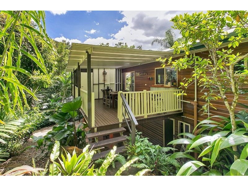 2 Jagera Close, Kamerunga QLD 4870