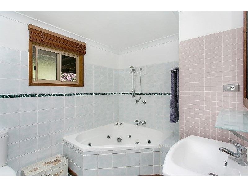 2 Jagera Close, Kamerunga QLD 4870