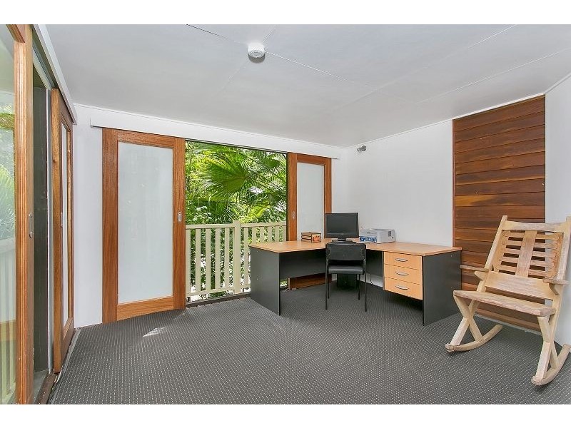 2 Jagera Close, Kamerunga QLD 4870