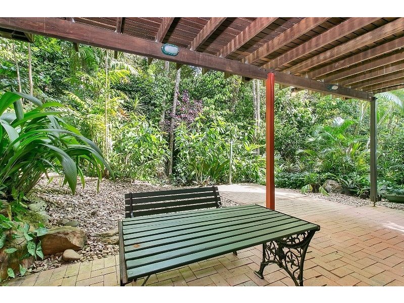 2 Jagera Close, Kamerunga QLD 4870