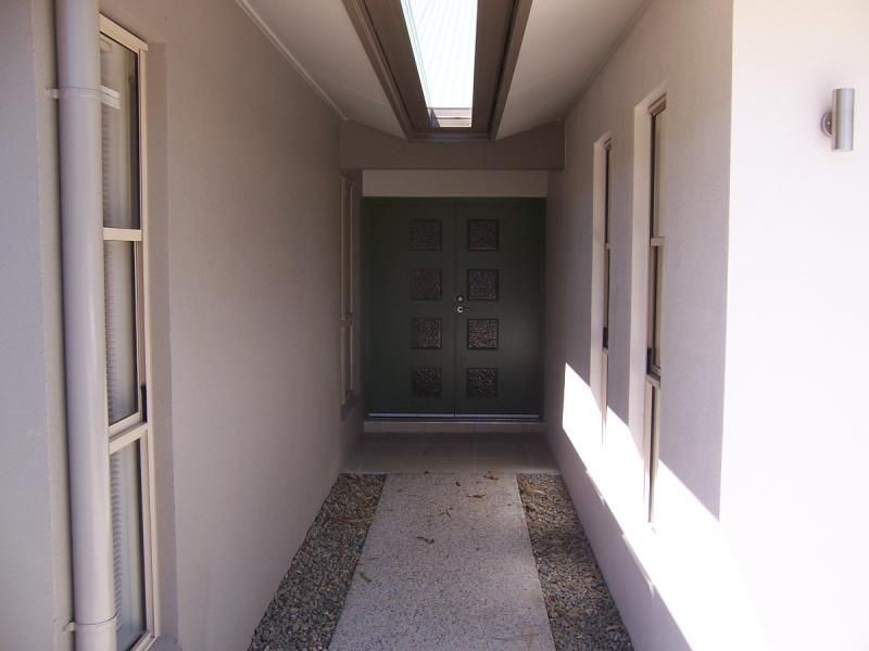 38 East Park Ridge Drive, Brinsmead QLD 4870