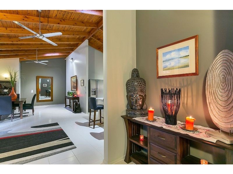 52 Yule Ave, Clifton Beach QLD 4879