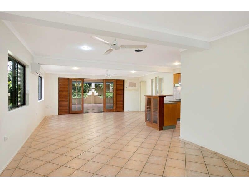 13 Friend Street, Edge Hill QLD 4870