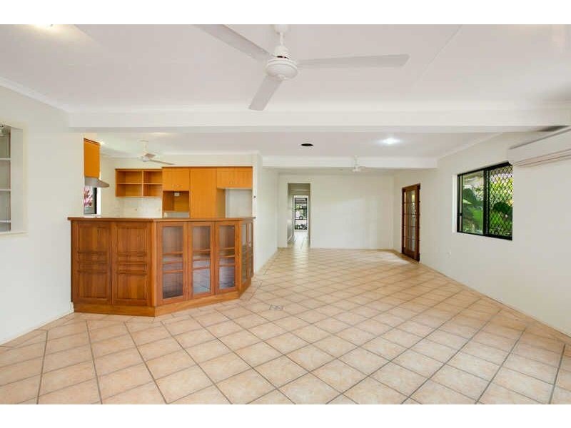 13 Friend Street, Edge Hill QLD 4870
