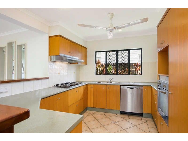 13 Friend Street, Edge Hill QLD 4870