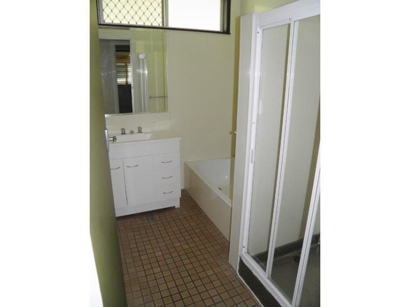 11 Purbeck Place, Edge Hill QLD 4870