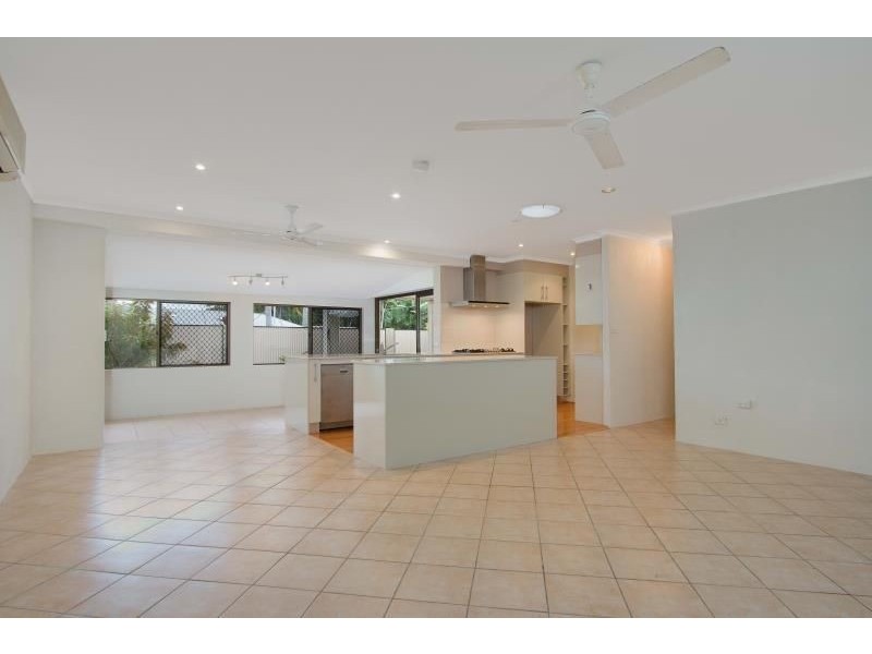 168 Sydney Street, Bayview Heights QLD 4868