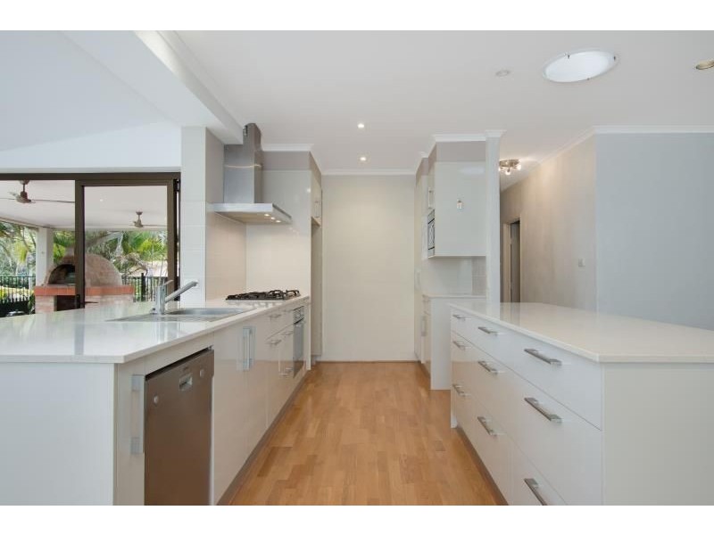 168 Sydney Street, Bayview Heights QLD 4868