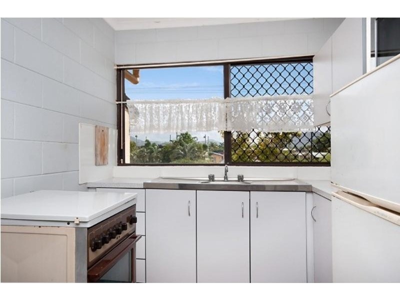 44/6 Hector Close, Westcourt QLD 4870