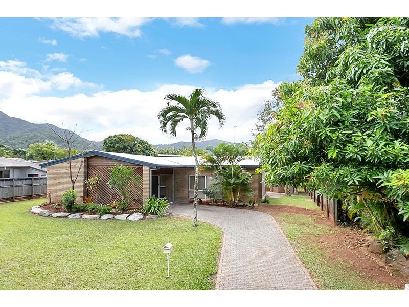 10 Finch Street, Bayview Heights QLD 4868
