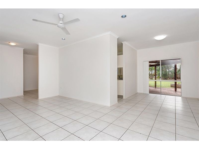 10 Finch Street, Bayview Heights QLD 4868