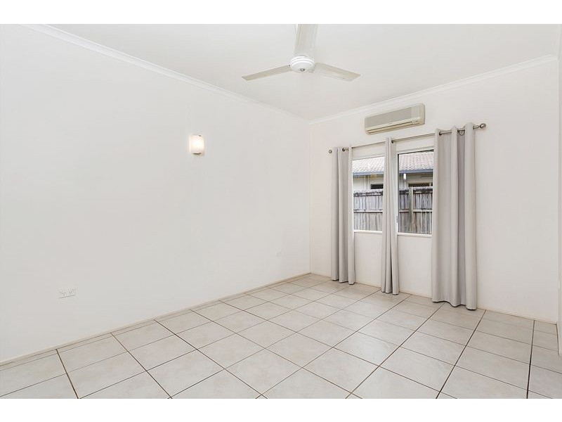 10 Finch Street, Bayview Heights QLD 4868