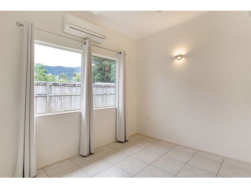 10 Finch Street, Bayview Heights QLD 4868