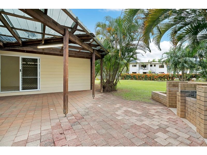 10 Finch Street, Bayview Heights QLD 4868