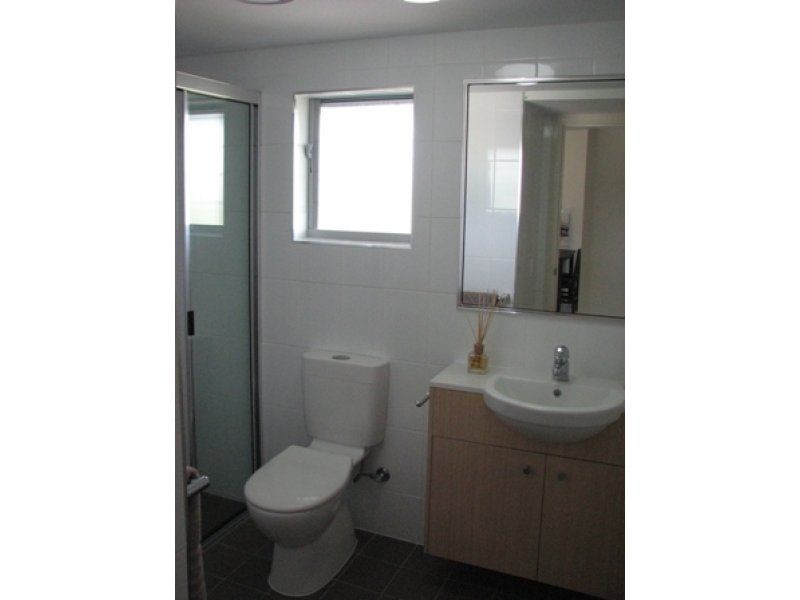 5/2 Golden Grove Drive, Bentley Park QLD 4869