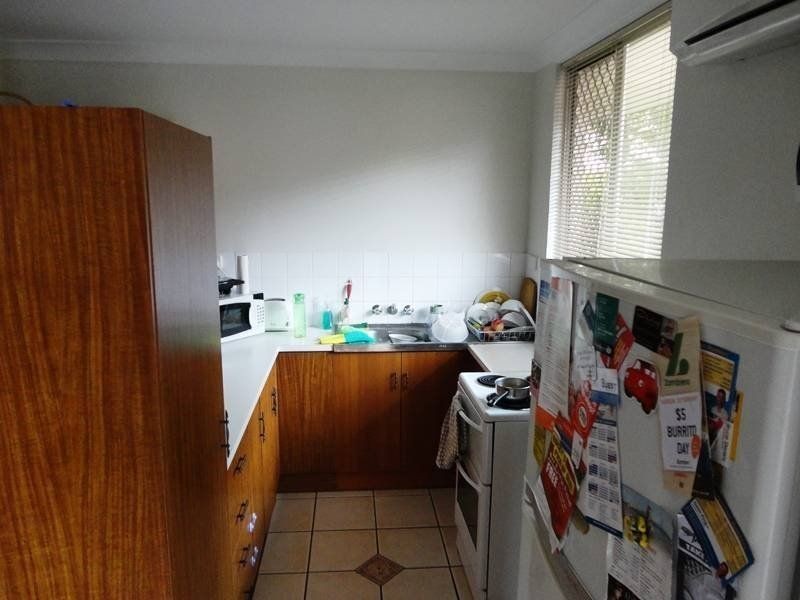 1/211 Lake Street, Cairns North QLD 4870