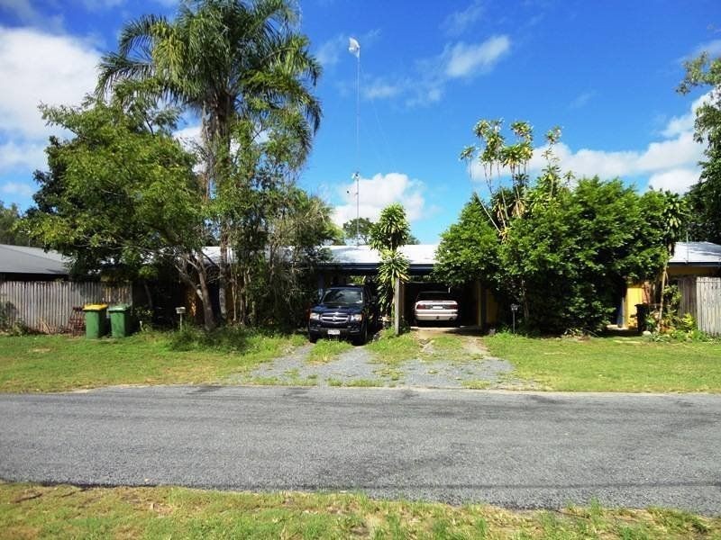 44 Christensen Street, Machans Beach QLD 4878