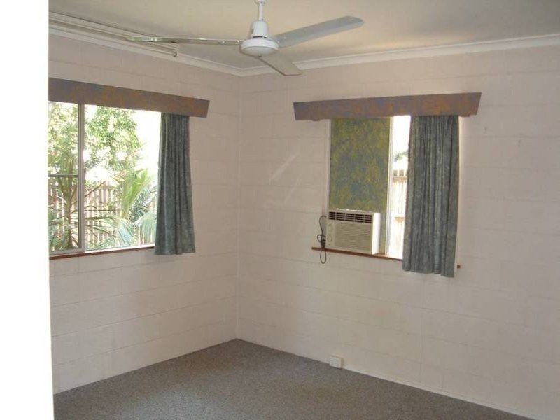 44 Christensen Street, Machans Beach QLD 4878