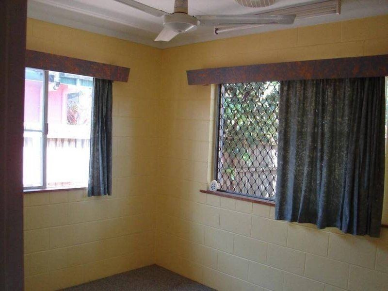 44 Christensen Street, Machans Beach QLD 4878