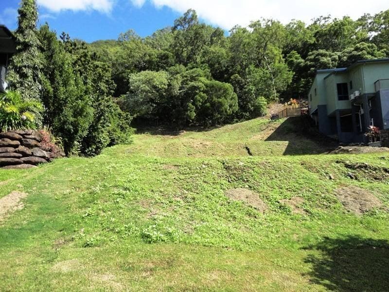 20 Savannah Street, Palm Cove QLD 4879