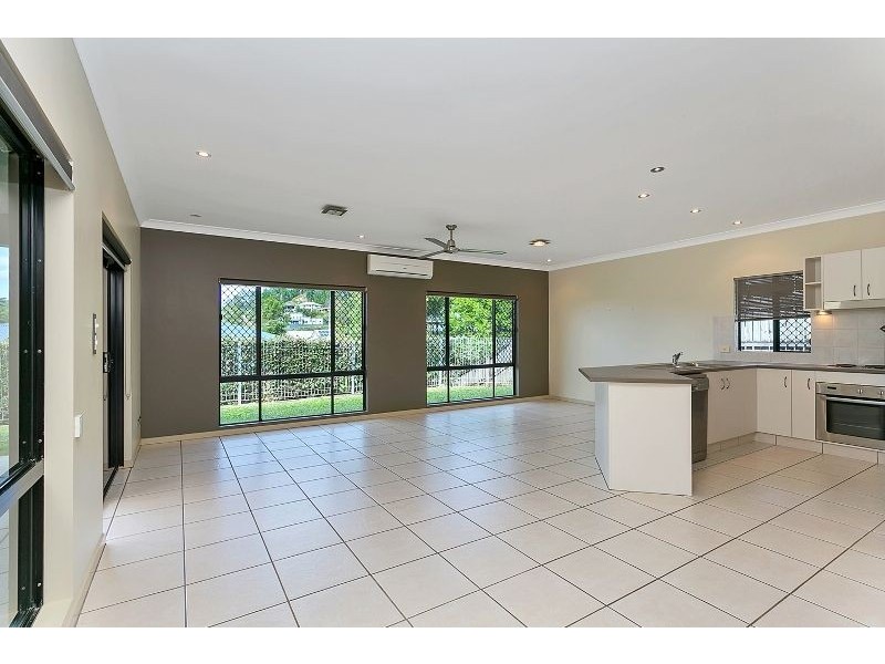 35 Mayflower Street, Mount Sheridan QLD 4868