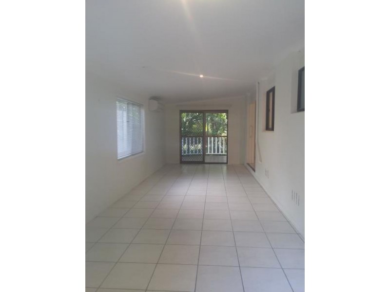 11/23 Heavey Crescent, Whitfield QLD 4870