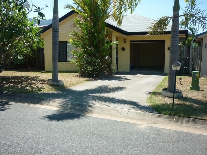 16 Brian Street, Brinsmead QLD 4870