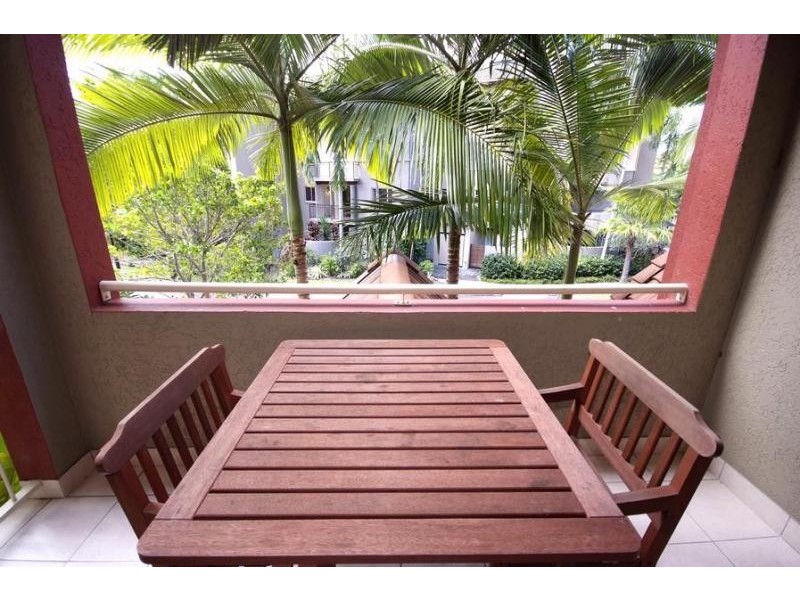 1112/2 Greenslopes Street, Cairns North QLD 4870