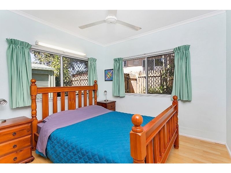 3 Summerhill Drive, Mooroobool QLD 4870