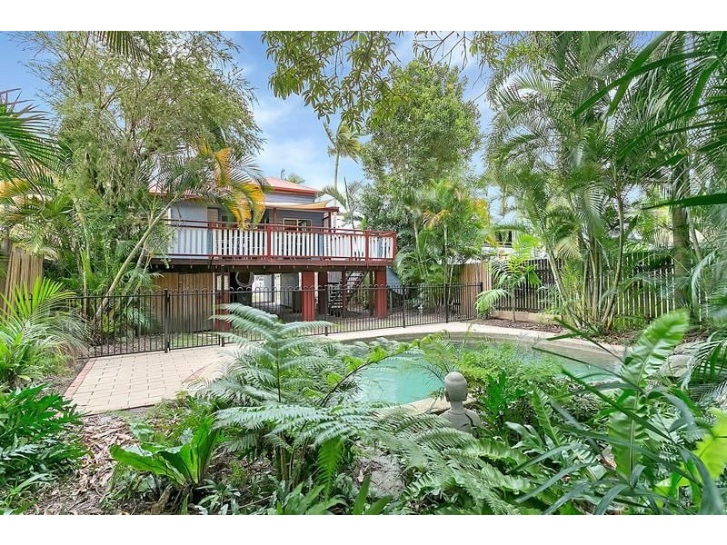 16 Clare Street, Parramatta Park QLD 4870