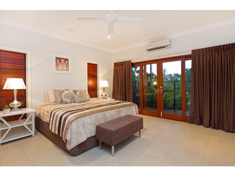 2 Queenley Close, Edge Hill QLD 4870