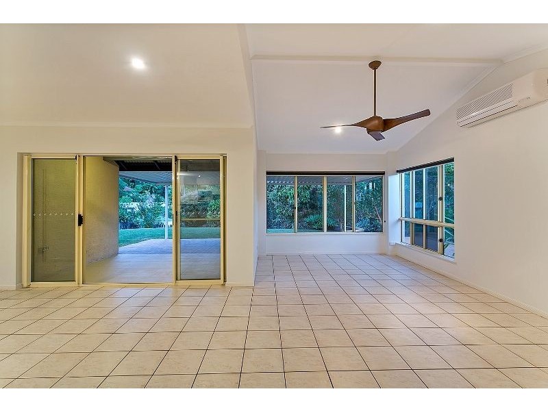 10 Tolson Close, Brinsmead QLD 4870