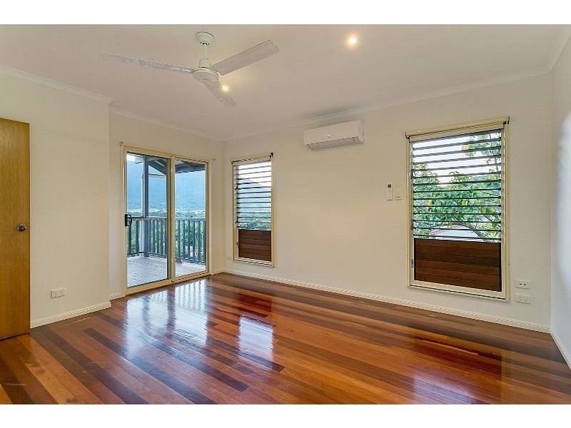 10 Tolson Close, Brinsmead QLD 4870