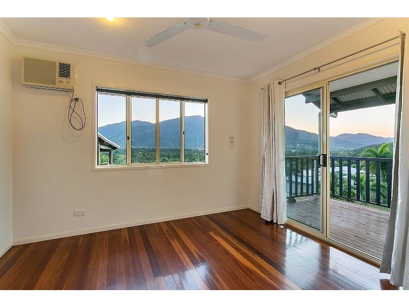 10 Tolson Close, Brinsmead QLD 4870