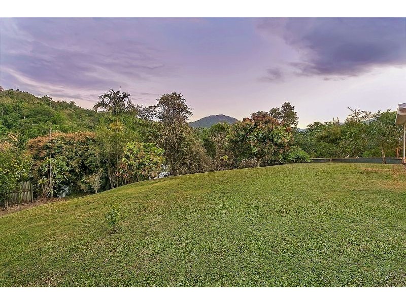 10 Tolson Close, Brinsmead QLD 4870