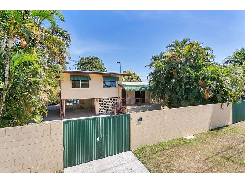 141-143 McCormack Street, Manunda QLD 4870