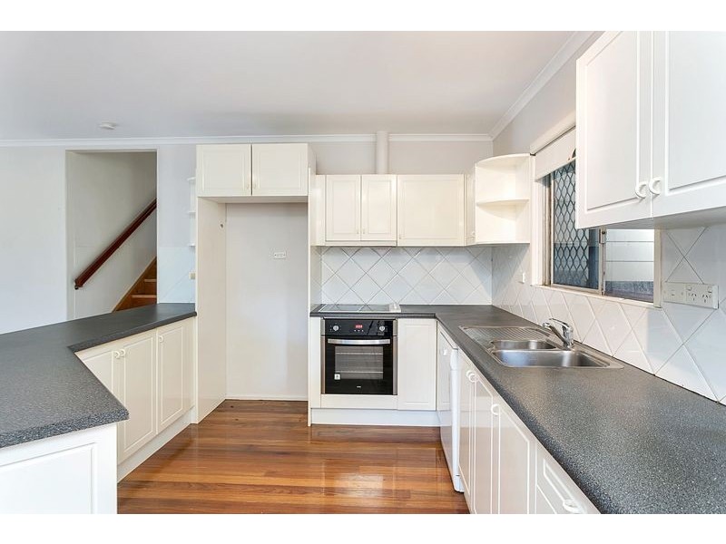 141-143 McCormack Street, Manunda QLD 4870