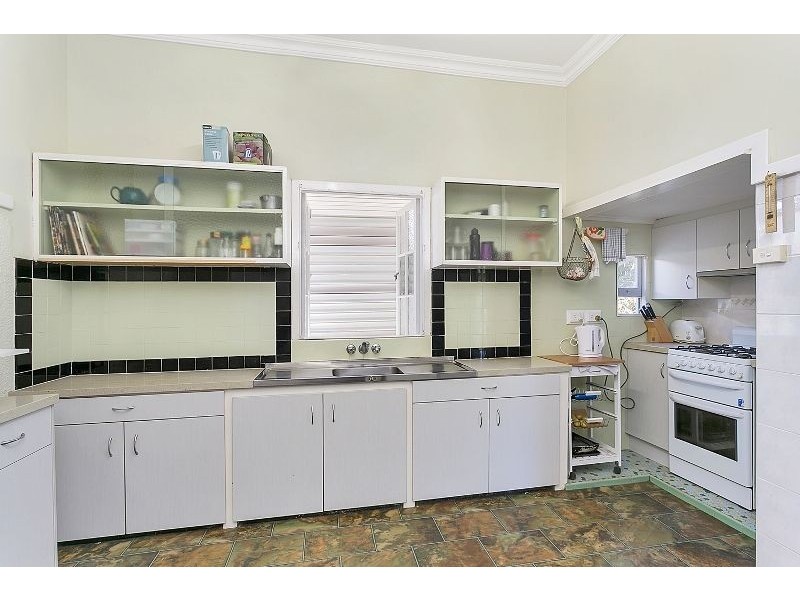 41 Grove Street, Parramatta Park QLD 4870