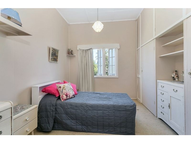 41 Grove Street, Parramatta Park QLD 4870