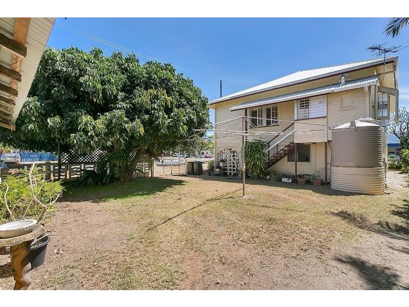41 Grove Street, Parramatta Park QLD 4870