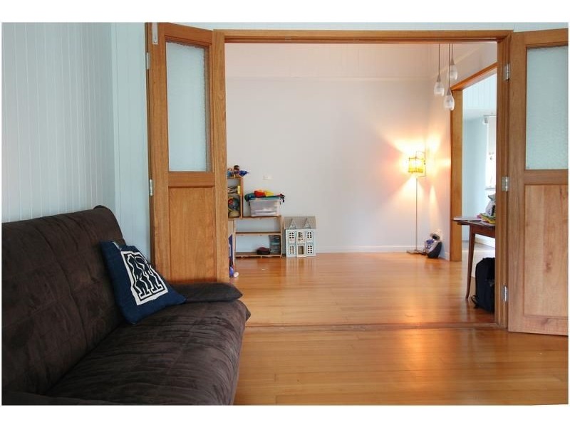 39 Smith Street, Cairns North QLD 4870