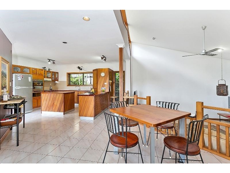 172 Sydney Street, Bayview Heights QLD 4868