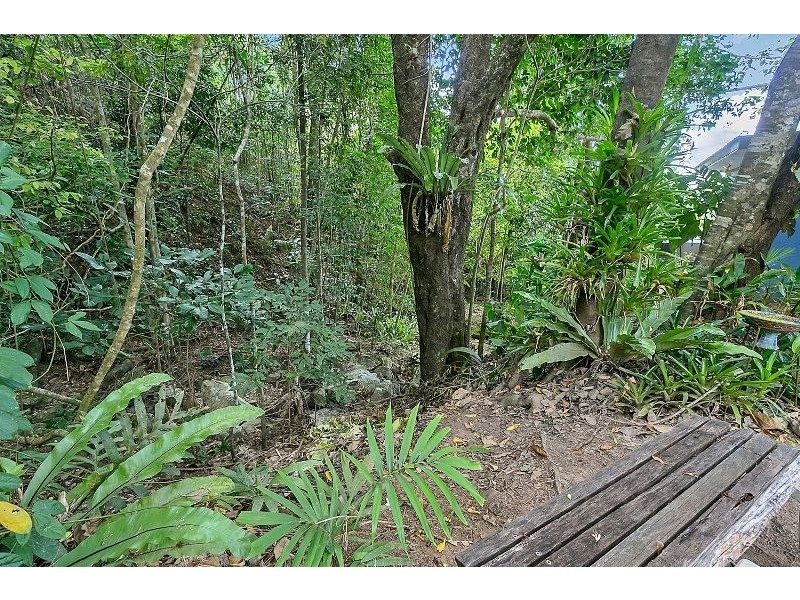 172 Sydney Street, Bayview Heights QLD 4868