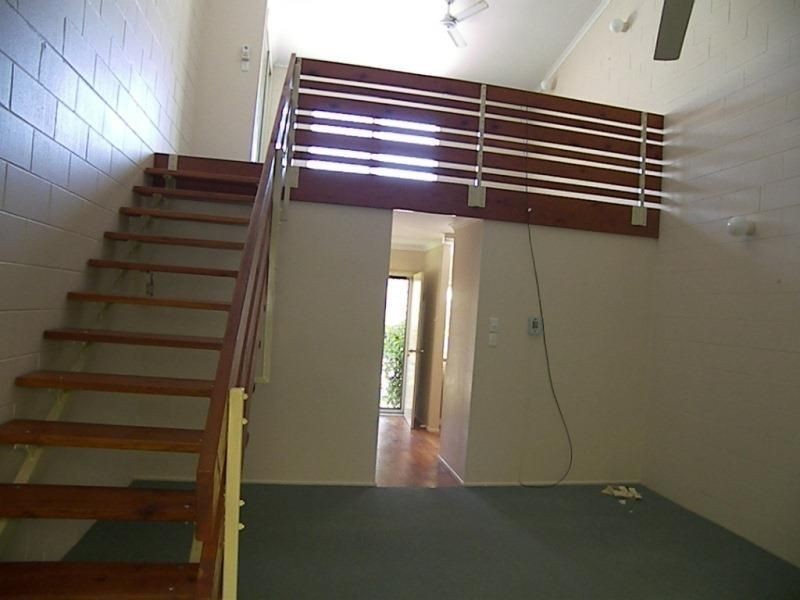 11/15 Keith Street, Whitfield QLD 4870