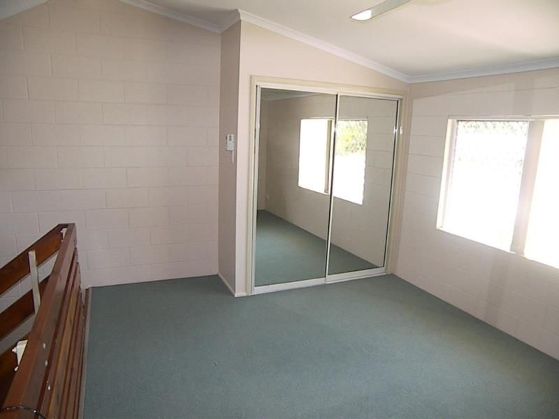 11/15 Keith Street, Whitfield QLD 4870