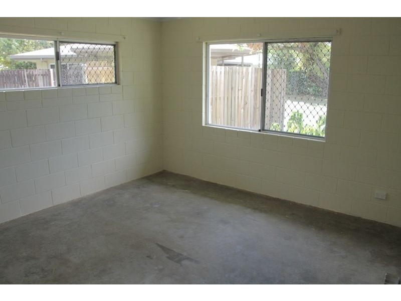 31A Enmore Street, Manoora QLD 4870
