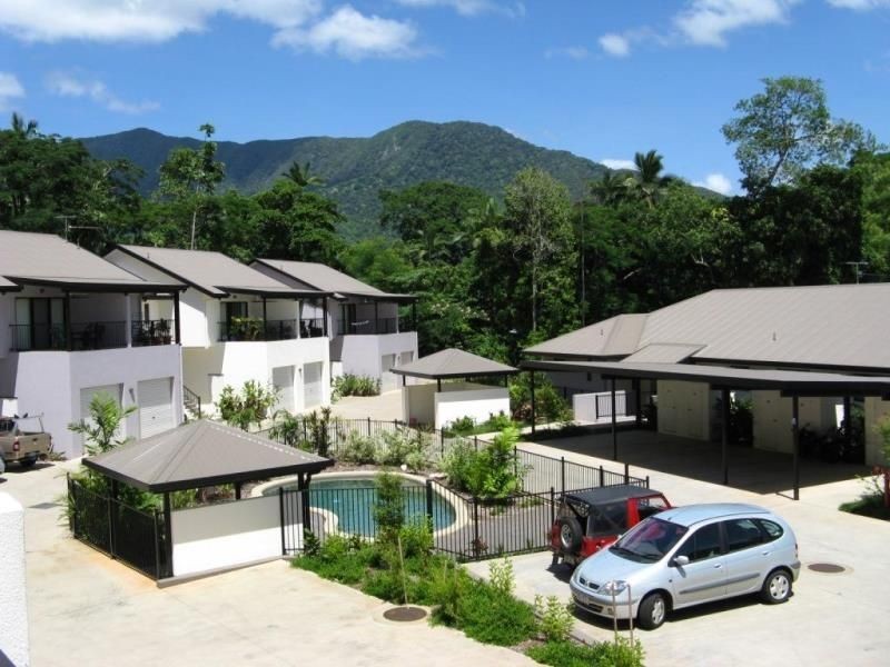 405/11 Charlekata Close, Freshwater QLD 4870