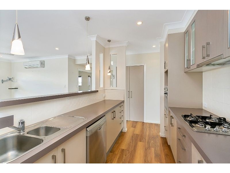 147 Fitzmaurice Drive, Bentley Park QLD 4869