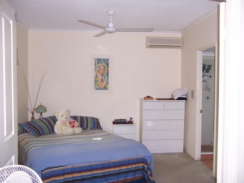 6/205 McLeod Street, Cairns North QLD 4870